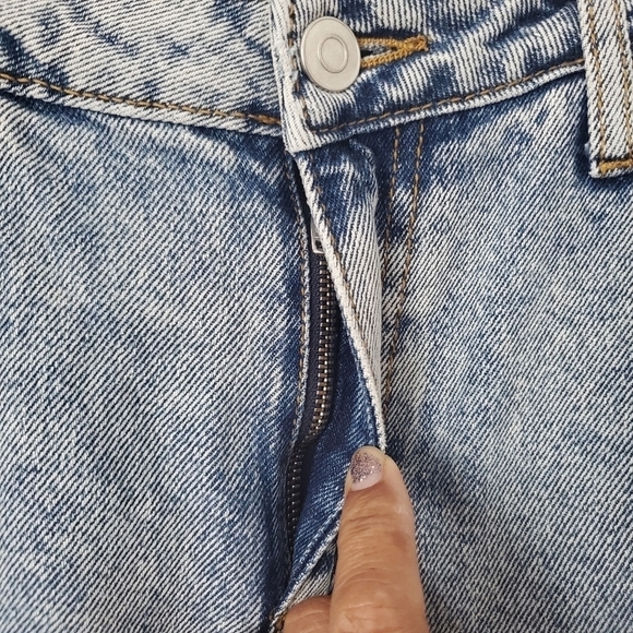 Avec Les Filles Distressed Wide Leg High Rise Cropped Jean Size 28 - Picture 7 of 12